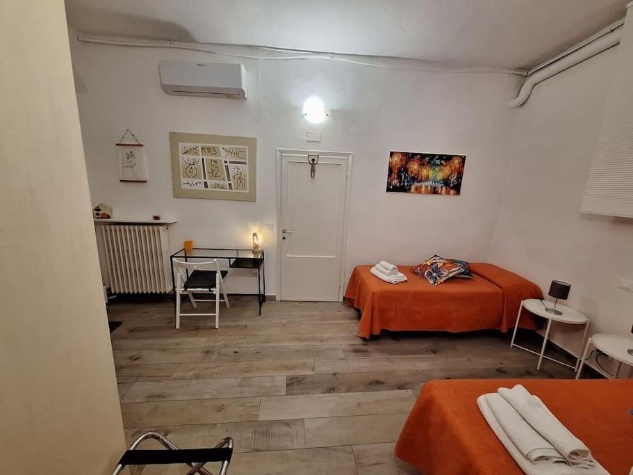 Casa Elisa Due Passi Dalla Torre Pendente Pisa Bagian luar foto